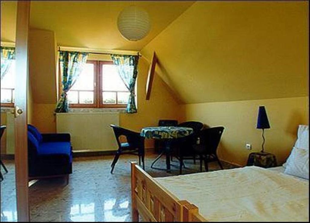 קסזטלי Palatinus Apartmanok חדר תמונה